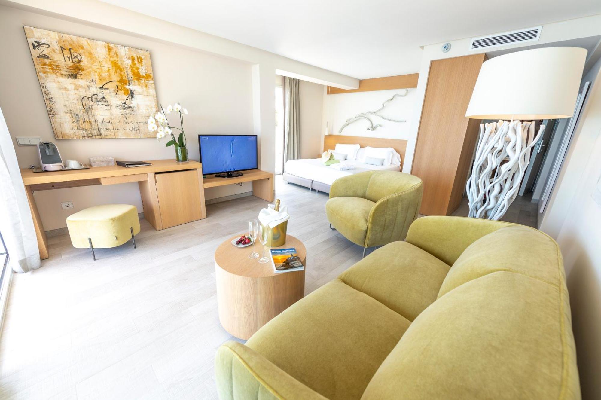 Melbeach Hotel & Spa - Adults Only Canyamel  Exterior foto